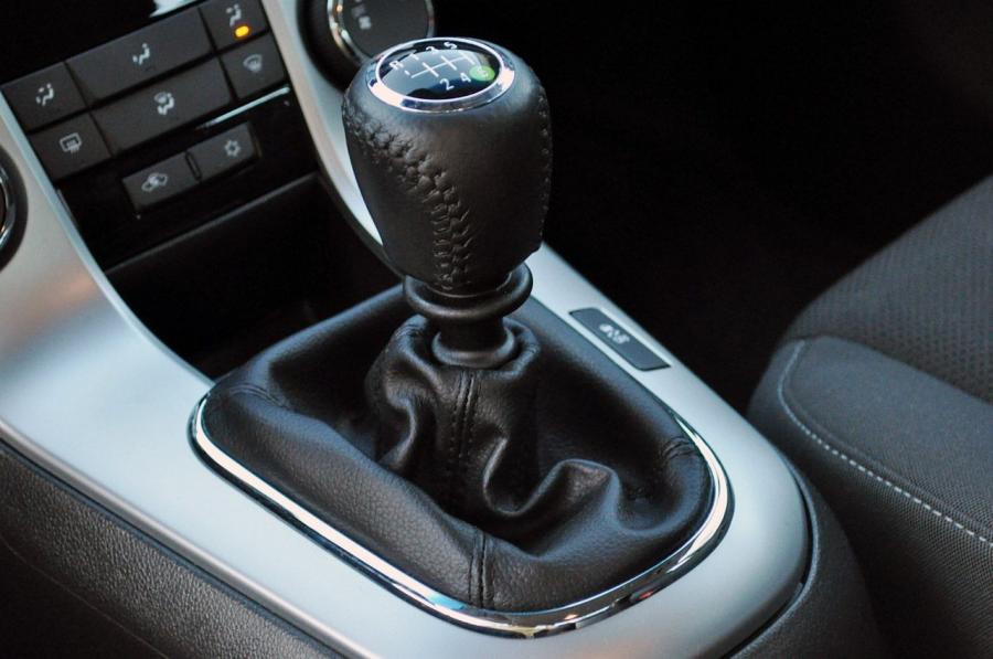  Chevrolet Cruze Eco 2012 года  (фото 13 из 40)